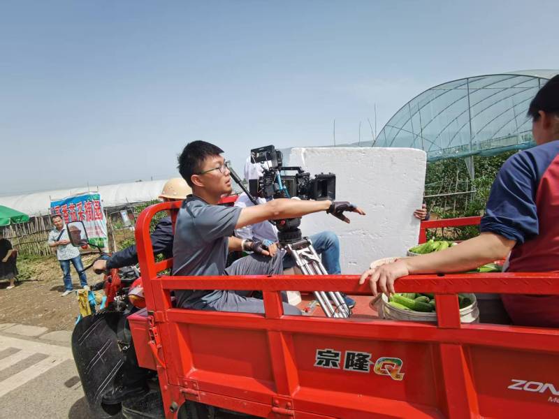 电商爆款背后的推手：兴城市产品视频拍摄公司精准捕捉卖点痛点